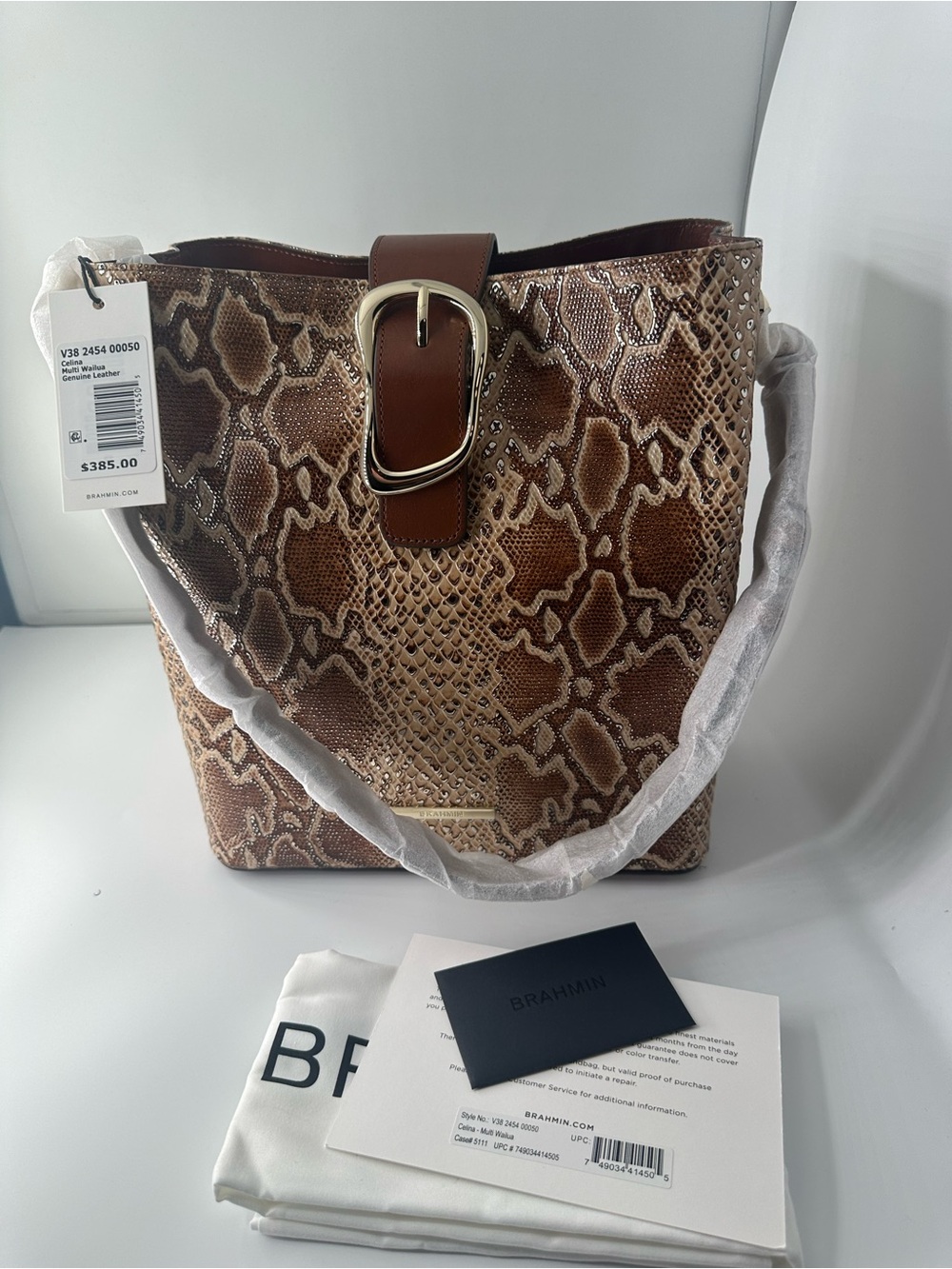 Brahmin Celina bucket multi wallua genuine leather